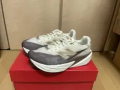 New Balance FuelCell Rebel v5