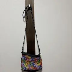 Item thumbnail for item 5294ed68-2449-4c92-acbd-24695899e64c