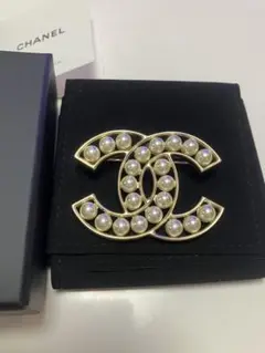 CHANEL ココマークパールブローチ