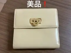 Salvatore Ferragamo フェラガーモ がま口財布 クリーム色