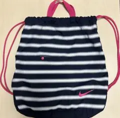Nike ストライプ ナップザック