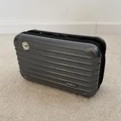【非売品】RIMOWA Lufthansa アメニティキット ブラウン 非売品】RIMOWA Lufthansa アメニティキット ブラウン