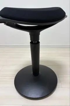 スタンディングバランスチェア