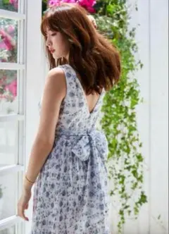 Herlipto Pleated Floral Midi Dress