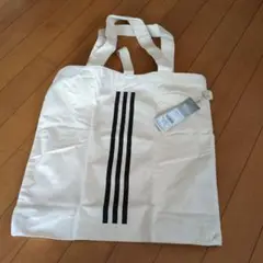 アディダス　トートバック（エコバッグ）