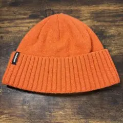ほぼ未着用　patagonia パタゴニア　オレンジ ニット帽　beanie