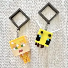 新品マインクラフトパックパックキーホルダー2ゴールドアーマーアレックスビーはち