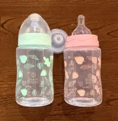 哺乳瓶2本セット➕母乳実感Sサイズ乳首1個 新品未使用 プラスチック