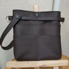 Item thumbnail for item 4aa6fbd7-cfe2-4e41-a678-0f0458782b3c