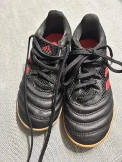 adidas 室内履き　スポーツスニーカー　19cm黒/赤