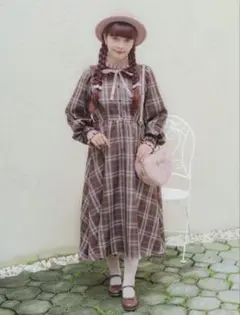 Item thumbnail for item e291d812-e5a5-48e9-9fd0-ea3768454e0c