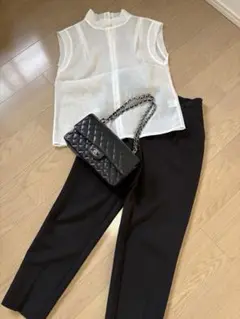 最終値下げ！ジャスグリッティー　ホワイト ノースリーブ シャツ 爽やかで涼しい♡