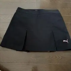 Puma ブラック スリットスカート