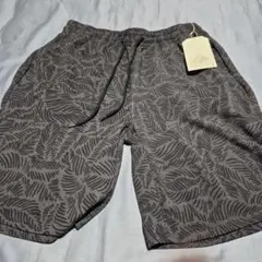 ⚠️数量限定品⚠️LOGOS DAYS ダークグレー葉柄ショートパンツ L