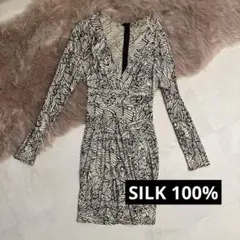 《美品》シルク100% Ｖネックドルマンワンピース抽象模様の長袖ミニワンピース