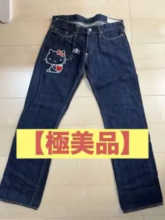 新品未使用　EVISジーンズ×hello kittyコラボジーンズ 新品未使用 EVISジーンズ×hello kittyコラボジーンズ