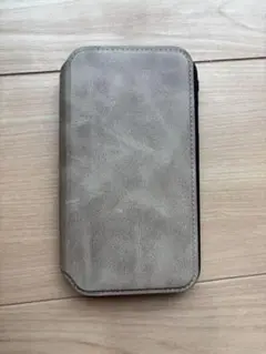 【値下げ】レザー風手帳型ケース　落としても自動で閉まる
