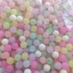 お買い得品！アクリルビーズ 7.8mm 500g