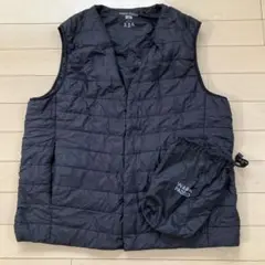 8.7 UNIQLO ユニクロ キルティングベスト(巾着付)ブラック L