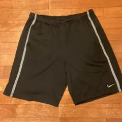 Nike ショートパンツ　2XL