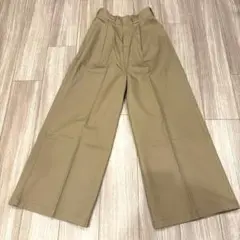 ダブルクローゼット タック入りワイドチノパン