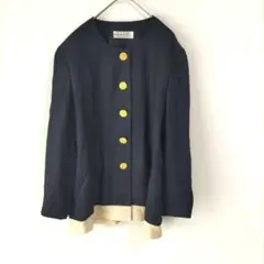 〈グレ〉ノーカラージャケット　紺　金ボタン　きれいめ 38