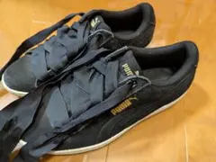 PUMA プーマ　ブラック スニーカー　サイズ22.5cm　ｗ6　ベロア