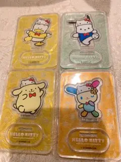 ハローキティ　50th アクリルスタンド
