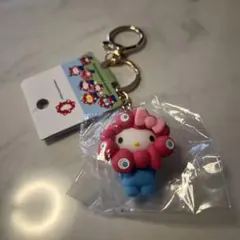 キティ　ミャクミャク　キーホルダー