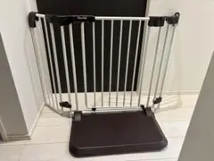 日本育児 おくだけとおせんぼ おくトビラ ホワイトスチール　Sサイズ