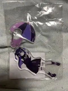 ツユ　アンダーキッズ　オリジナルカラビナ付きアクリルキーホルダー