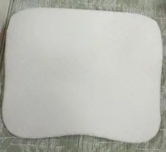 ニトリ　肩　首　背中も支える枕