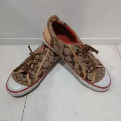 COACH　スニーカー　シグネチャー　ロゴ　ベージュ レディース　23.5cm