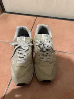 New Balance 990 ベージュ スニーカー