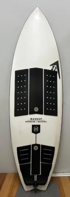 【LAで購入/新品未使用】FIREWIRE DOMINATORサーフボード5'4 DISCOUNTED FIREWIRE SURFBOARDS | Firewire Dominator 5'7