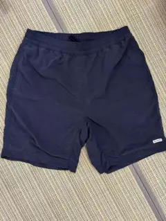 HELLY HANSEN メンズ 裏メッシュ付きハーフパンツ　新品✨