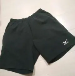 Mizuno 黒 ショートパンツ　ユニS