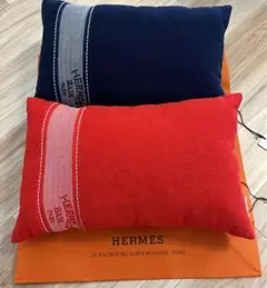 最終値下げ!⭐︎希少!HRMES Parisビーチクッション2個⭐︎