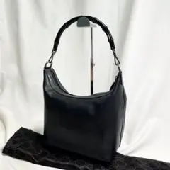 Item thumbnail for item 8751358b-9e6a-47bb-89a6-006da82f24ab