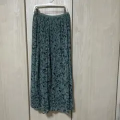 ユニクロ　プリーツスカート