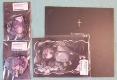 【美品】KUMANERU作品集&ハート型缶バッチ&ポストカードセット
