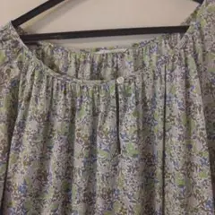 【美品】シャワーパーティ　ワンピース　羽柄　リバティ 未使用 Shower Party シャワーパーティー LIBERTY社製 リバティ