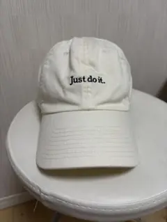 NIKE キャップ　白