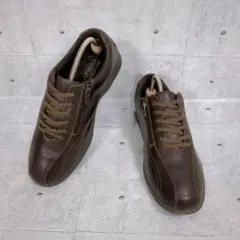ヨネックス　パワークッション　レザースニーカー　サイドジップ　コンフォート