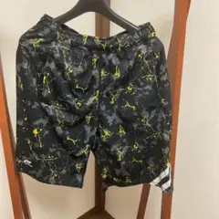 迷彩柄ショートパンツ 黒/黄