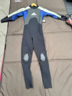 PEAK ウェットスーツ　未使用