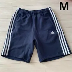 adidas ハーフパンツ　M