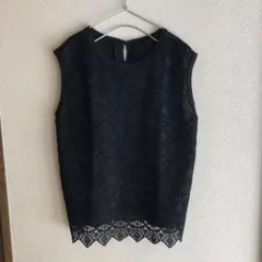美品黒トップス柄レースノースリーブ大人可愛いStyle Ravie カップなし