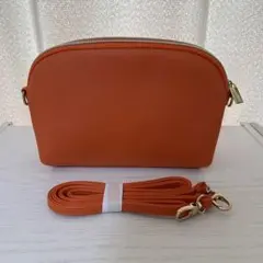 新品未使用 ポーチ ショルダーバッグ オレンジ バッグ カバン