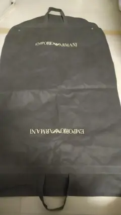 アルマーニスーツカバー、GUCCI保存袋、ヴィトン保存袋